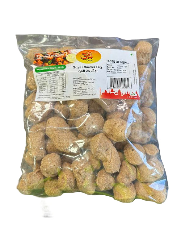 Om Soya Chunks Big 250Gm